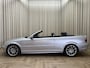 BMW 3-Serie E46 Cabriolet 330Ci 232 PK *Slechts 56.984 km!* Inclusief Hardtop / Automaat / Leder Sportstoelen / Memory / HK Audio / 18" M Sport /