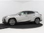 Lexus UX 300h F SPORT Line | 360 Camera | Leder | LM velgen | Schuif/ kanteldak | Parkeersensoren |