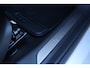 Fiat 500e Giorgio Armani Edition 42 kWh | Adaptieve Cruise | Pano | Camera | JBL Audio | Stoelverwarming | Keyless | Leder | Navi | LED | Carplay
