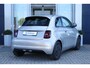 Fiat 500e Giorgio Armani Edition 42 kWh | Adaptieve Cruise | Pano | Camera | JBL Audio | Stoelverwarming | Keyless | Leder | Navi | LED | Carplay