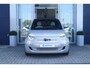 Fiat 500e Giorgio Armani Edition 42 kWh | Adaptieve Cruise | Pano | Camera | JBL Audio | Stoelverwarming | Keyless | Leder | Navi | LED | Carplay