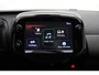 Peugeot 108 1.0 e-VTi Blue Lease Executive Apple Carplay/Android Auto | DAB | Achteruit Rijcamera | Bluetooth | Climate Control | Lichtmetalen Velgen