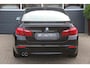 BMW 5-Serie 520d High Exe 2e eigenaar Gr.Navi | ECC | Xenon | Cruise | Stoelverw | PDC | Tel Bluetooth | Standkachel | LMV | Dealer onderhouden | Zeer nette
