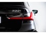 BMW 3-Serie Touring 330i M-sport - Trekhaak - Panoramadak - Head-up - Active Cruise Control - HiFi System - 19 inch
