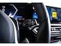 BMW 3-Serie Touring 330i M-sport - Trekhaak - Panoramadak - Head-up - Active Cruise Control - HiFi System - 19 inch