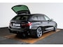 BMW 3-Serie Touring 330i M-sport - Trekhaak - Panoramadak - Head-up - Active Cruise Control - HiFi System - 19 inch