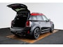 MINI Countryman 2.0 John Cooper Works ALL4 Chili Panoramadak - Head-up - Adaptive Cruise Control - Harman Kardon - Camera - Stoelverwarming - Navigatiesysteem - Park Assistant