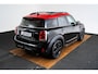 MINI Countryman 2.0 John Cooper Works ALL4 Chili Panoramadak - Head-up - Adaptive Cruise Control - Harman Kardon - Camera - Stoelverwarming - Navigatiesysteem - Park Assistant