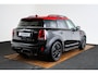 MINI Countryman 2.0 John Cooper Works ALL4 Chili Panoramadak - Head-up - Adaptive Cruise Control - Harman Kardon - Camera - Stoelverwarming - Navigatiesysteem - Park Assistant