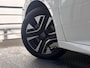 Peugeot e-208 Allure EV 3-FASEN 51kWh 156pk | APPLE CARPLAY / ANDROID AUTO | LONG RANGE | GRATIS WALLBOX | PARKEERHULP | CLIMA | ALL-SEASON BANDEN |