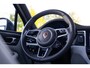 Porsche Macan 2.0 245 pk Sport-Chrono / 1e-Eigenaar/ Facelift-Model/ Lucht-Vering/ Pano-Dak/ Bose-Sound/ Stoel.Verw/ Stoel-Koeling/ Camera/ 21'' LMV