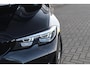 BMW 3-Serie Touring (g21) 330e 292PK AUTOMAAT SPORT LINE SHADOW LINE Live Cockpit Trekhaak | Navi | Leer | Sfeerverl. | Adapt.Cruise | Dab |