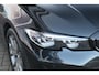 BMW 3-Serie Touring (g21) 330e 292PK AUTOMAAT SPORT LINE SHADOW LINE Live Cockpit Trekhaak | Navi | Leer | Sfeerverl. | Adapt.Cruise | Dab |