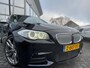 BMW 5-Serie Touring M550xd | M Pakket | Navi | Adaptief Cruise | Leder | LED | Panorama | Vol Optie! |