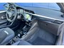 Opel Corsa-e Electric Long Range GS 51 kWh | LED | Parkeersensoren | Camera | Winterpakket | 16" LMV | Navigatie | Climate control | Draadloze carplay
