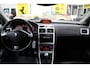 Peugeot 307 CC 2.0-16V Sport NAP, Airco, Stoelverwarming, Cruise control