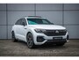 Volkswagen Touareg R 3.0 TSI 462pk eHybrid 4MOTION | Panoramadak | Luchtvering | Servosluiting | Trekhaak | 21'' LMV