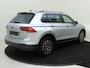Volkswagen Tiguan 1.4 TSI eHybrid Life | Parkeerassistent | Keyless | Digital cockpit Pro | Achteruitrijcamera | Adaptieve cruise control | 3-zone airco | Navigatie |