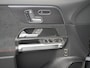 Mercedes-Benz EQB 250+ Business Solution AMG 71 kWh Accu | Trekhaak Wegklapbaar | Panorama - Schuifdak | Head-Up Display | Burmester Surround Sound | Memorystoelen | Apple Carplay & Android Auto