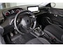 Peugeot 208 1.2 PureTech 75 Style | Navi | Parkeersensoren achter | Cruise control | Airco | DAB | Apple carplay |