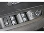Peugeot 208 1.2 PureTech 75 Style | Navi | Parkeersensoren achter | Cruise control | Airco | DAB | Apple carplay |