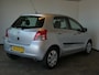 Toyota Yaris 1.3 VVTi Sol MMT