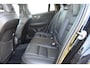 Volvo V60 Cross Country B5 AWD Pro | Massage | Tr.H | B&W | Panodak | Nw.Pr. 77.500!