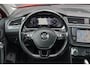Volkswagen Tiguan 2.0Tdi 190Pk DSG7 4Motion | Highline | Panoramadak | 360° Camera | Head-Up display | Virtual Cockpit | Trekhaak | 19'' | Habanero Orange