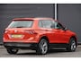 Volkswagen Tiguan 2.0Tdi 190Pk DSG7 4Motion | Highline | Panoramadak | 360° Camera | Head-Up display | Virtual Cockpit | Trekhaak | 19'' | Habanero Orange