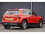 Volkswagen Tiguan 2.0Tdi 190Pk DSG7 4Motion | Highline | Panoramadak | 360° Camera | Head-Up display | Virtual Cockpit | Trekhaak | 19'' | Habanero Orange