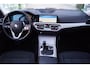 BMW 3-Serie Touring 318i Business Edition Autom 156PK Panodak Navi Camera LED Kopl Apple Carplay Clima 2x PDC LMV Trekh ENZ.