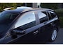 BMW 3-Serie Touring 318i Business Edition Autom 156PK Panodak Navi Camera LED Kopl Apple Carplay Clima 2x PDC LMV Trekh ENZ.