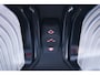 BMW 3-Serie Touring 318i Business Edition Autom 156PK Panodak Navi Camera LED Kopl Apple Carplay Clima 2x PDC LMV Trekh ENZ.