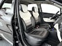 Renault Captur TCe Aut. Initiale Paris | Panoramadak | Bose Audio | Parkeercamera | Trekhaak | Stoelverwarming