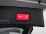 Mercedes-Benz C-klasse Estate 180 Business Solution AMG | Panoramadak | Camera | Stoelverwarming | Trekhaak |