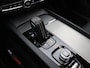 Volvo S60 B4 211pk R-Design / Styling kit / HUD /  Panorama dak / Stand kachel / H&K audio / 360 camera / Trekhaak /