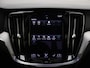 Volvo S60 B4 211pk R-Design / Styling kit / HUD /  Panorama dak / Stand kachel / H&K audio / 360 camera / Trekhaak /