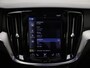 Volvo S60 B4 211pk R-Design / Styling kit / HUD /  Panorama dak / Stand kachel / H&K audio / 360 camera / Trekhaak /
