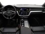 Volvo S60 B4 211pk R-Design / Styling kit / HUD /  Panorama dak / Stand kachel / H&K audio / 360 camera / Trekhaak /
