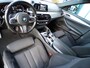 BMW 5-Serie Touring 530i High Executive M-Sport, Full LED / Trekhaak / Camera + Sensoren / Stoelverwarming / 18' Sportvelgen
