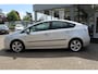 Toyota Prius 1.8 HYBRID DYNAMIC BUSINESS KEYLESS CLIMA PARK-SENSOREN 17"LMV NAVI CRUISE CAMERA