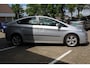 Toyota Prius 1.8 HYBRID DYNAMIC BUSINESS KEYLESS CLIMA PARK-SENSOREN 17"LMV NAVI CRUISE CAMERA