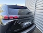 Peugeot 2008 1.2 PureTech 130PK Allure Automaat | Navigatiesysteem | Achteruitrijcamera | Apple Carplay | Parkeersensoren voor | Parkeersensoren achter |