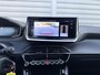 Peugeot 2008 1.2 PureTech 130PK Allure Automaat | Navigatiesysteem | Achteruitrijcamera | Apple Carplay | Parkeersensoren voor | Parkeersensoren achter |
