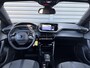 Peugeot 2008 1.2 PureTech 130PK Allure Automaat | Navigatiesysteem | Achteruitrijcamera | Apple Carplay | Parkeersensoren voor | Parkeersensoren achter |