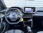 Peugeot 2008 1.2 PureTech 130PK Allure Automaat | Navigatiesysteem | Achteruitrijcamera | Apple Carplay | Parkeersensoren voor | Parkeersensoren achter |
