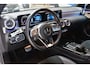 Mercedes-Benz A-klasse 180 Business Solution AMG *LED | Sfeerverlichting | Alcantara | Camera | Stoelverwarming*