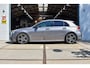 Mercedes-Benz A-klasse 180 Business Solution AMG *LED | Sfeerverlichting | Alcantara | Camera | Stoelverwarming*