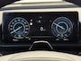 Hyundai Inster Pulse 49 kWh / Navigatie / Climate Control / Adaptive Cruise Control / Achteruitrijcamera / 15 Inch Lichtmetalen Velgen / DEMO ACTIE! /