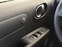 Hyundai Inster Pulse 49 kWh / Navigatie / Climate Control / Adaptive Cruise Control / Achteruitrijcamera / 15 Inch Lichtmetalen Velgen / DEMO ACTIE! /